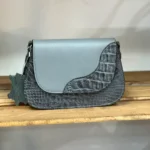 کیف دوشی زنانه چرم گاوی موجی رنگ طوسی
